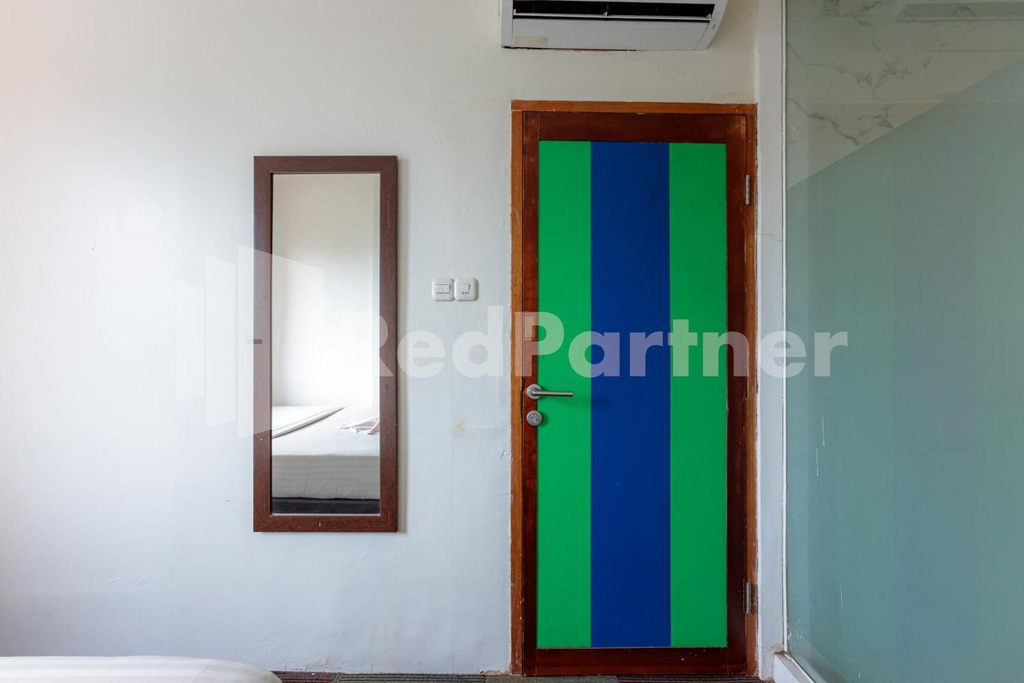 ג'קרטה Ichiza Room Redpartner מראה חיצוני תמונה