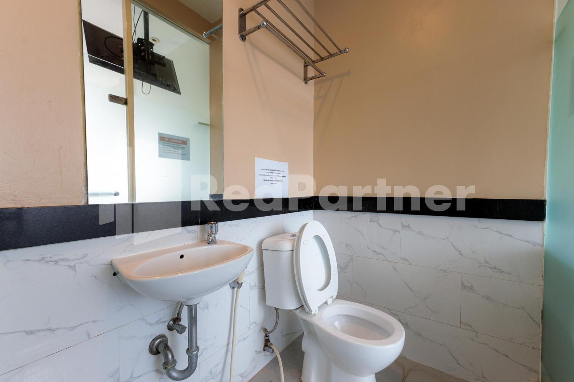 ג'קרטה Ichiza Room Redpartner מראה חיצוני תמונה