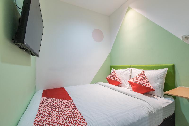 ג'קרטה Ichiza Room Redpartner מראה חיצוני תמונה