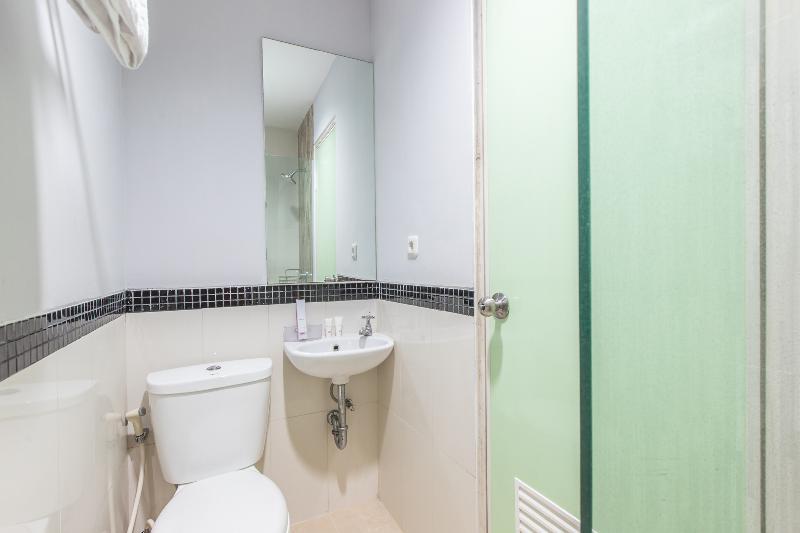 ג'קרטה Ichiza Room Redpartner מראה חיצוני תמונה