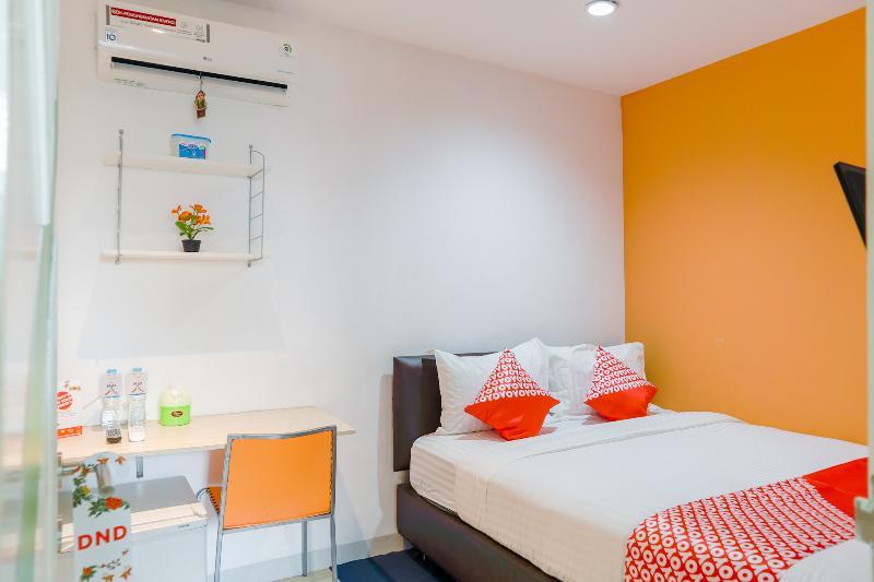 ג'קרטה Ichiza Room Redpartner מראה חיצוני תמונה